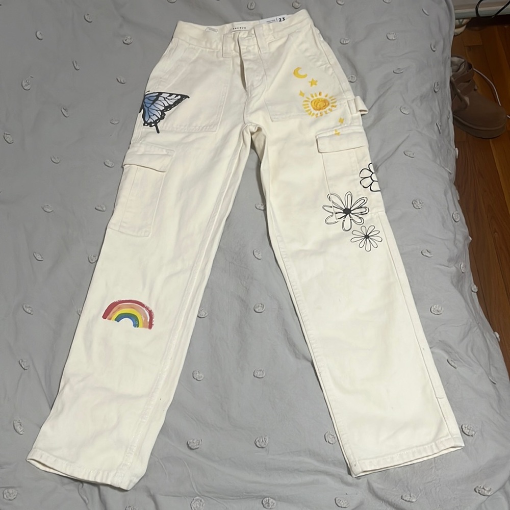 Brand new pacsun jeans with tags,never worn, and perfect condition!